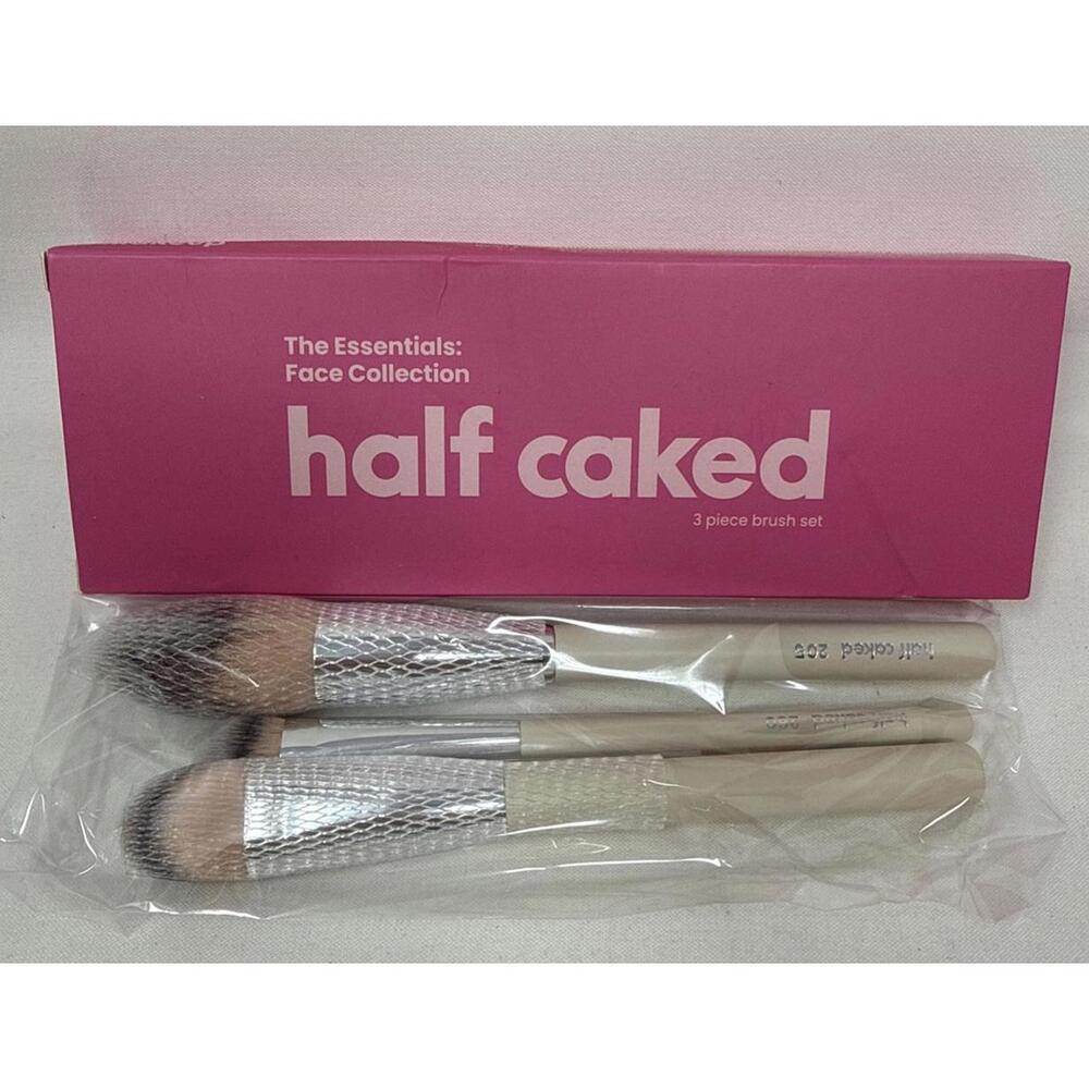 Half Caked 3 Brush Set New In Box 205 120 260 Finishing, Angled & Paw NIB  RN 29 - Picture 2 of 7